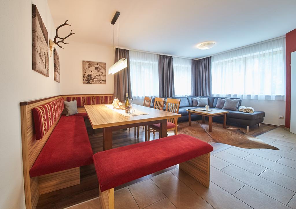 Appartements Der Fuchsbau Σάαλμπαχ-Χίντεργκλεμ Εξωτερικό φωτογραφία
