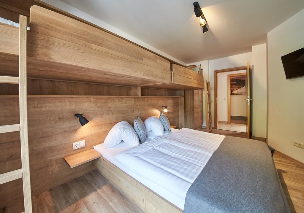 Appartements Der Fuchsbau Σάαλμπαχ-Χίντεργκλεμ Εξωτερικό φωτογραφία
