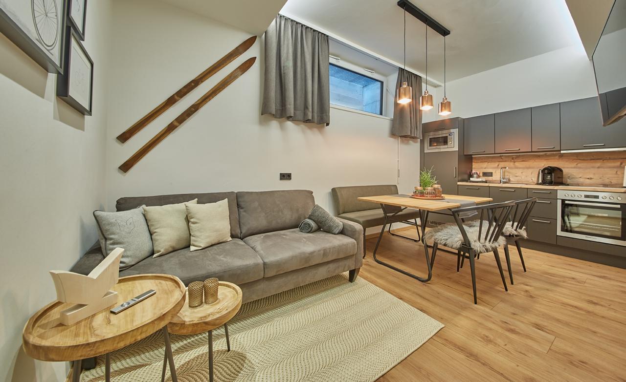 Appartements Der Fuchsbau Σάαλμπαχ-Χίντεργκλεμ Εξωτερικό φωτογραφία